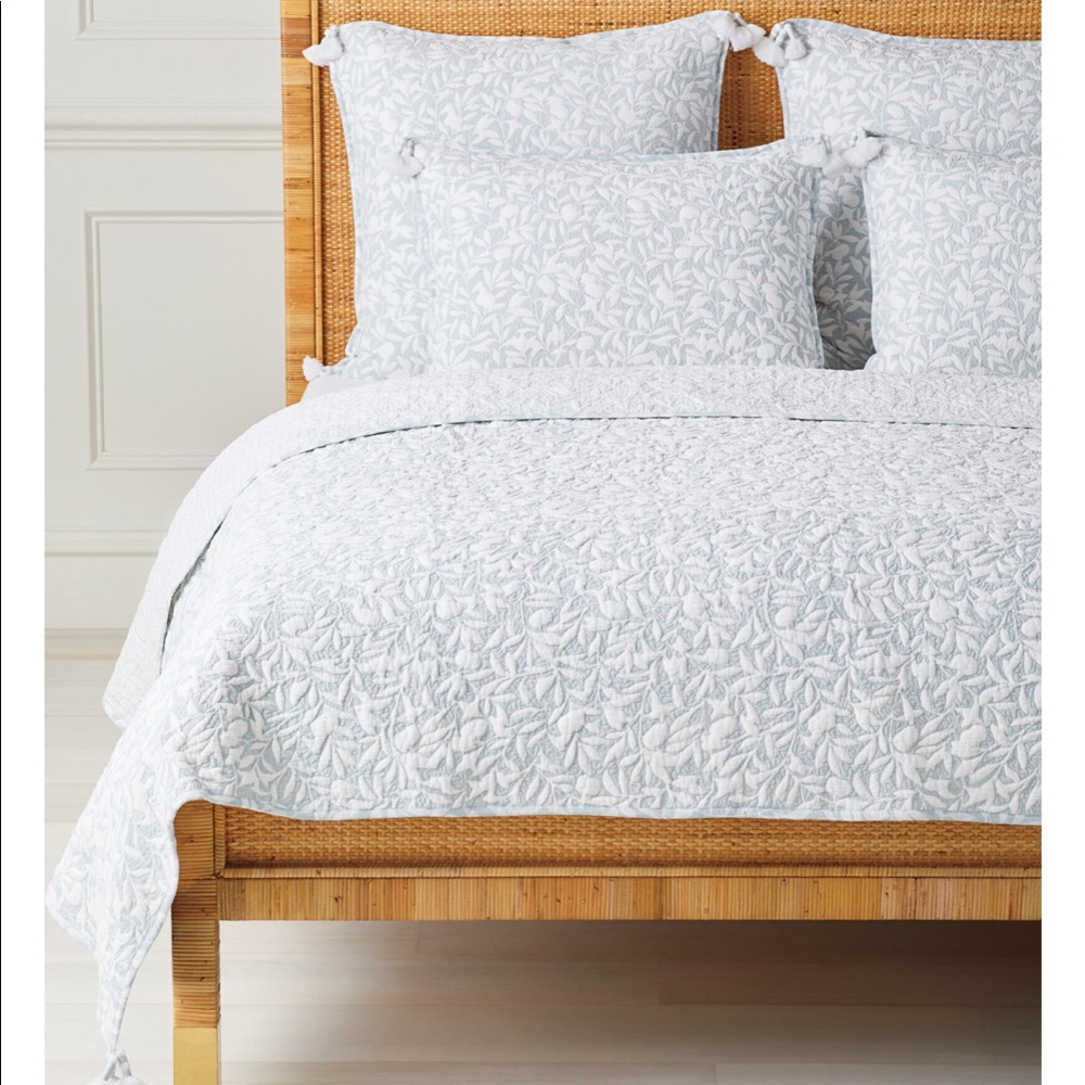 Serena & Lily CortlAnd Quilt NWT